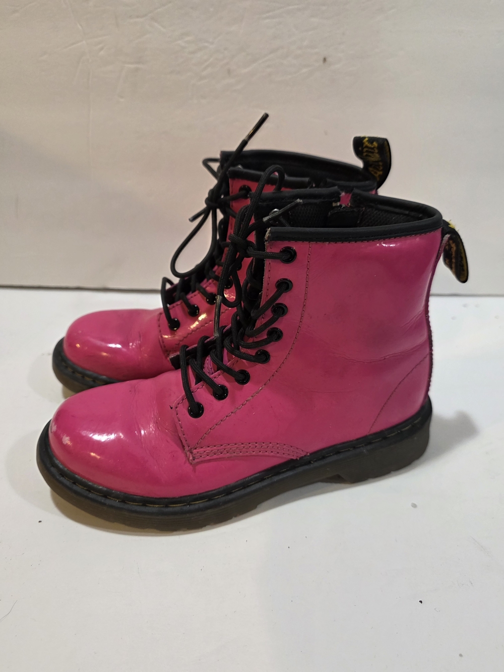 Girls' Hot Pink Lace-Up Combat Boots - Classic Pull-Tab Style Us 2 Uk1 Eu33